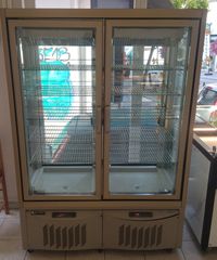 Ψυγείο βιτρίνα ζαχαροπλαστείου διπλό συντήρηση και κατάψυξη