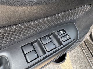 Nissan Note 2016 1.5 DIESEL FULL EXTRA-thumb-32