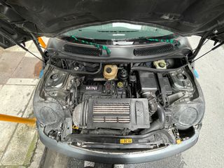 Mini Cooper 2003 S-thumb-7