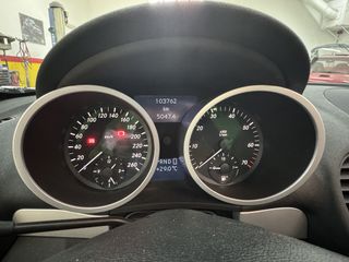 Mercedes-Benz SLK 350 2005 v6-thumb-3