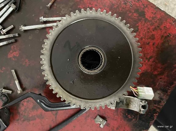 Κομπλερ μίζας γρανάζι φωλιά και κομπλερ σετ ktm 390 DUKE RC ADVENTURE ΣΕ ΑΡΙΣΤΗ ΚΑΤΑΣΤΑΣΗ 170 ευρο