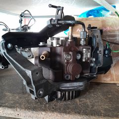 ΣΕ ΧΑΜΗΛΗ ΤΙΜΗ CITROEN C2/C3/C4/C5/C4 PICASSO/BERLINGO 0445010102 BOSCH 0445010296/9656300380/9683703780/9654794380 ΑΝΤΛΙΑ ΠΕΤΡΕΛΑΙΟΥ 1.6 HDI 9HZ/9HZ/9HS/9HX/9HW/9HY/9HV 9H01/9H02/9H03/9H04/9H05/9H06