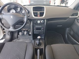 Peugeot 207 2009-thumb-10