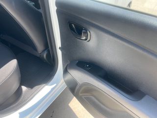 Hyundai i 10 2013 1.1c.c 70 hp 5ΠΟΡΤΟ  CLASSIC 5 Μ/Τ-thumb-23