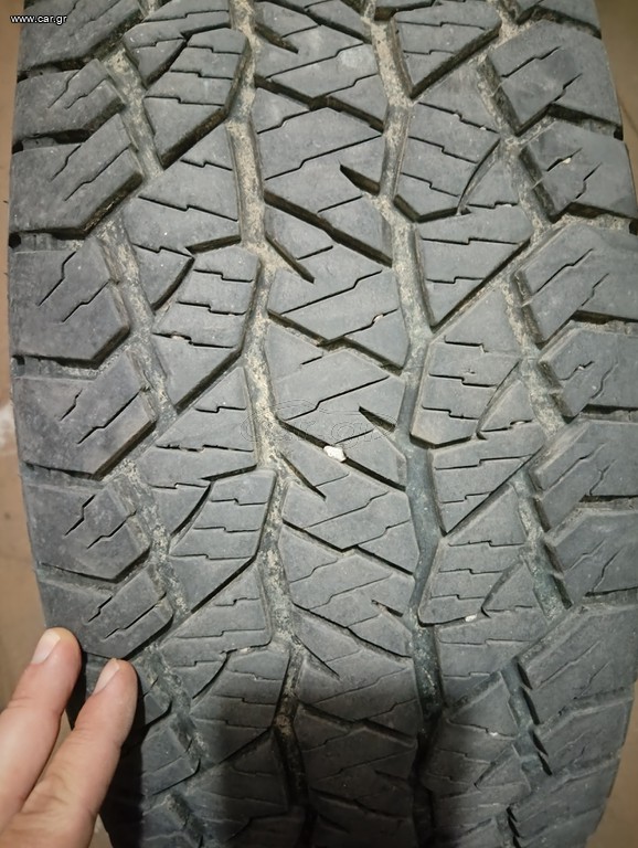 Hankook AT2 δύο κομμάτια