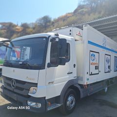 Παγωτατζίδικο Mercedes-Benz 2011 916-thumb-2