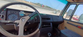 Παγωτατζίδικο Mercedes-Benz 2000 709-thumb-4