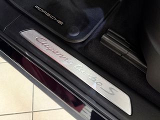 Porsche Cayenne 2020 COUPE TURBO S E-HYBRID 680hp PANORAMA-thumb-34