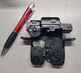 Nissan Qashqai 2007-2013 & Nissan Micra K12 2002-2010 & Nissan Tiida 2007- κλειδαριά πίσω καπό