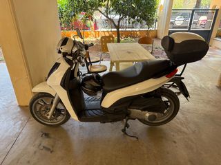 Piaggio Carnaby 300 Cruiser 2012