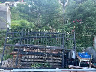 Καγκελόπορτα μασίφ