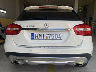 Mercedes-Benz GLA 200 2015 URBAN