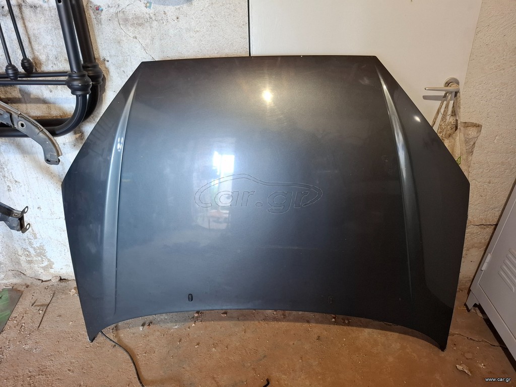 Ford focus ST170 hood.
