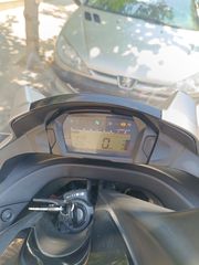 Honda Integra 700 2012-thumb-2