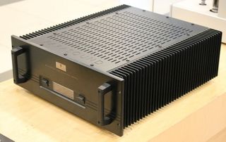 ΤΕΛΙΚΟΣ  ΕΝΙΣΧΥΤΗΣ  PARASOUND  HCA-3500-thumb-1