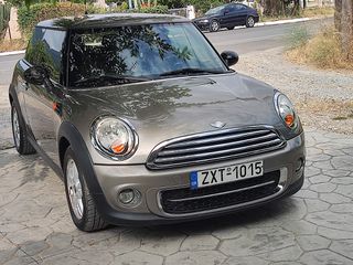 Mini Cooper D 2012 Diesel-thumb-1