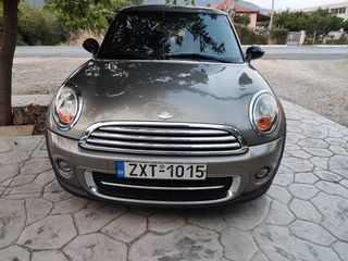 Mini Cooper D 2012 Diesel-thumb-10