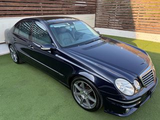 Mercedes-Benz E 200 2003 AMG LOOK/PANORAMA/ΔΕΡΜΑ/CLIMA/ZANTEΣ 18''AMG/ΟΘΟΝΗ/NAVI/FULL