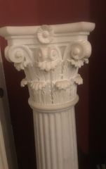 ΜΑΡΜΑΡΙΝΕΣ ΚΟΛΩΝΕΣ