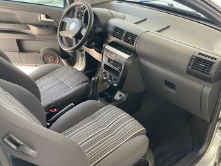 Volkswagen Fox 2006