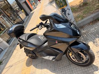 Gilera GP 800 2009