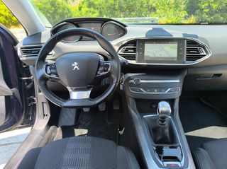 Peugeot 308 2019 ALLURE-thumb-34