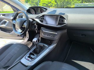 Peugeot 308 2019 ALLURE-thumb-29