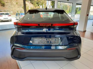 Toyota C-HR 2025 1.8 HYBRID C-ULT-thumb-4