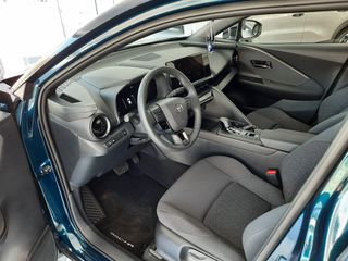 Toyota C-HR 2025 1.8 HYBRID C-ULT-thumb-8