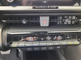 Toyota C-HR 2025 1.8 HYBRID C-ULT-thumb-11