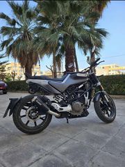 Husqvarna Svartpilen 2022 250
