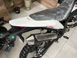 Malaguti XTM 2026 XTM 125-thumb-2