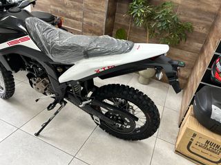 Malaguti XTM 2026 XTM 125-thumb-9