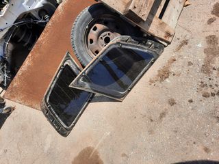 Hyundai santa fe 04mod φινιστρινια πισω