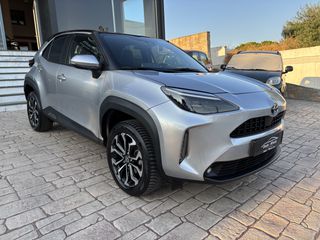 Toyota Yaris Cross 2022 STYLE Bi-Tone E-CVT