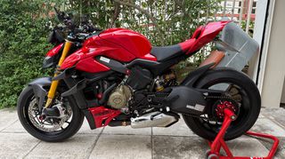 Ducati STREETFIGHTER V4 S 2023
