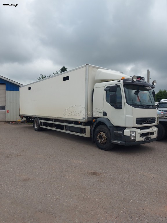 Ζωάδικο Volvo 2013 FL 240