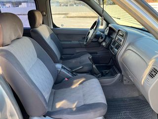 Pickup - Αγροτικό Nissan 2004 Navara D22 "FULL EXTRA"-thumb-15