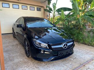 Mercedes-Benz CLA 180 2018 AMG LINE Panorama Spezial Edition