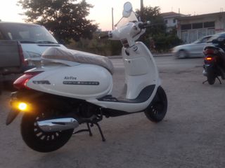 Zundapp Bella Roller 2024 CRUISE 125 απο 2400 Εκπτωση -450ε-thumb-10