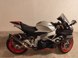 Aprilia RSV 4R 2020 RR