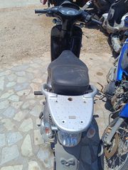 Aprilia Scarabeo 50 2006-thumb-2
