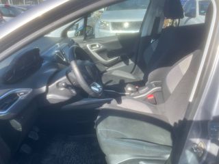 Peugeot 2008 2018 STYLE-thumb-9