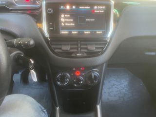 Peugeot 2008 2018 STYLE-thumb-18