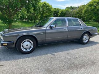 Jaguar XJ40 1989