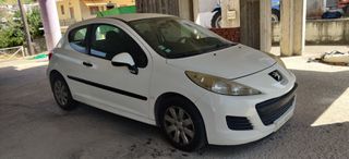 Peugeot 207 2010 1,4 diesel-thumb-1