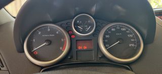 Peugeot 207 2010 1,4 diesel-thumb-11
