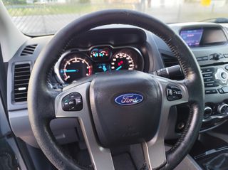 Ford Ranger 2014 DOUBLE CABIN 2.2 TDCI LIMITED-thumb-8
