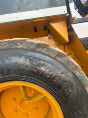 Φορτωτής Με Λάστιχα Komatsu 2027-thumb-5