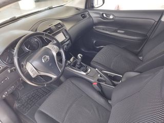 Nissan Pulsar 2016-thumb-12